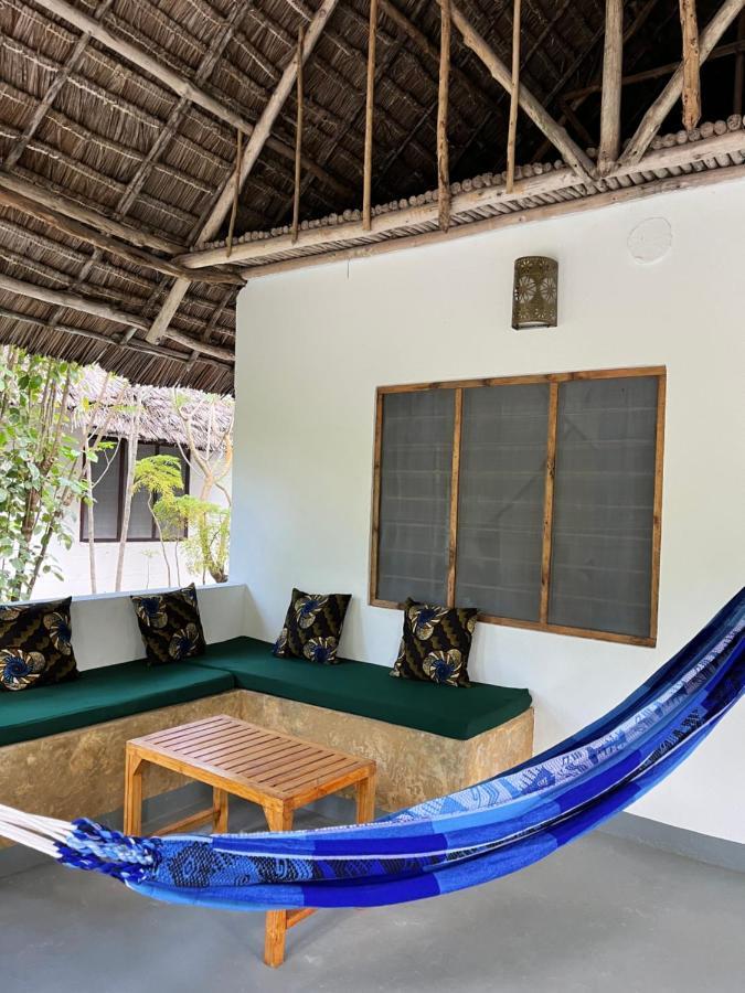 Karanga Bungalows Michamvi Kae Exterior photo